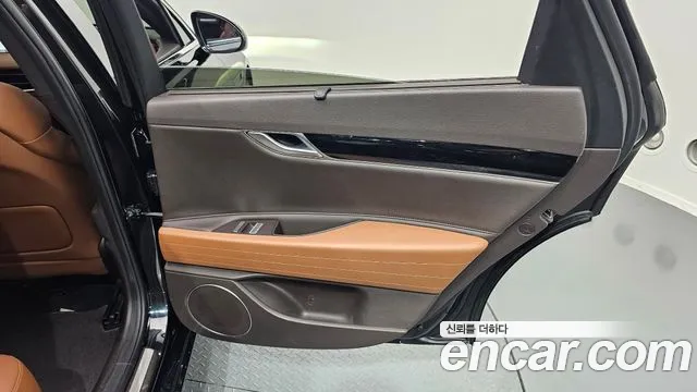 Genesis G80 2021 thumb 2