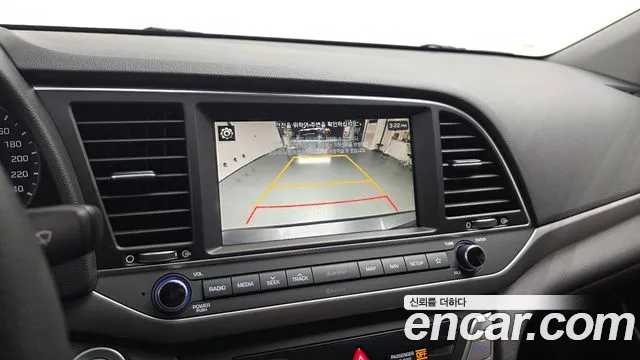 Hyundai AD 2018 thumb 5