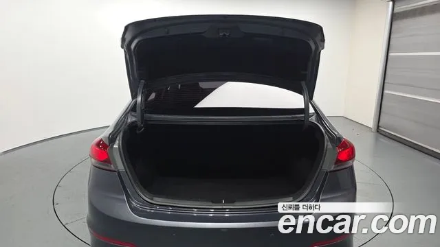 Hyundai AD 2018 thumb 8