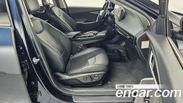 Kia EV6 2022 thumb 2