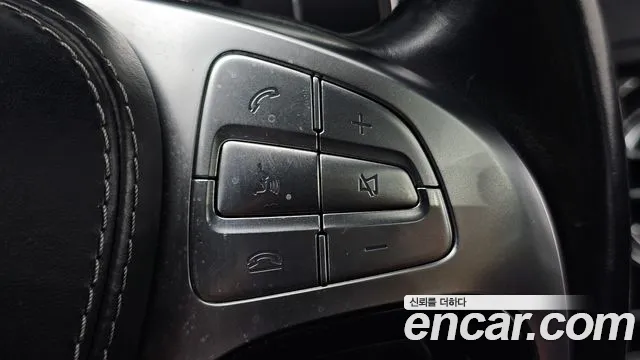 Mercedes-Benz S-Class 2015 thumb 4