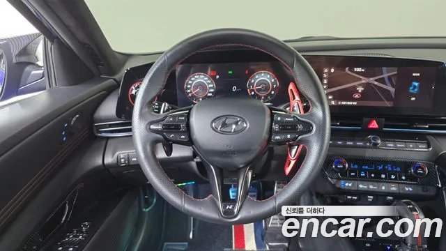 Hyundai Elantra 2023 thumb 2