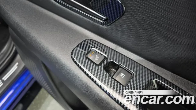 Hyundai Elantra 2023 thumb 11