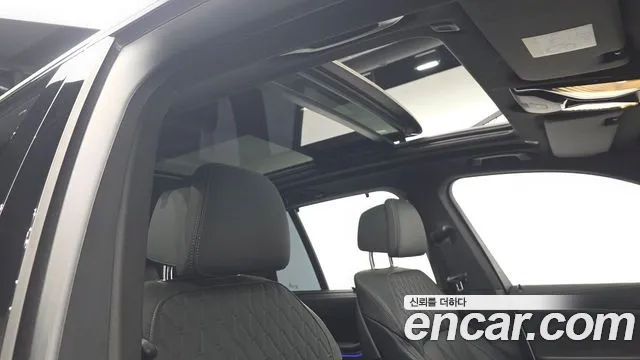 BMW X5 2025 thumb 11