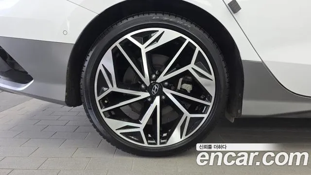 Hyundai Ioniq6 2022 thumb 5