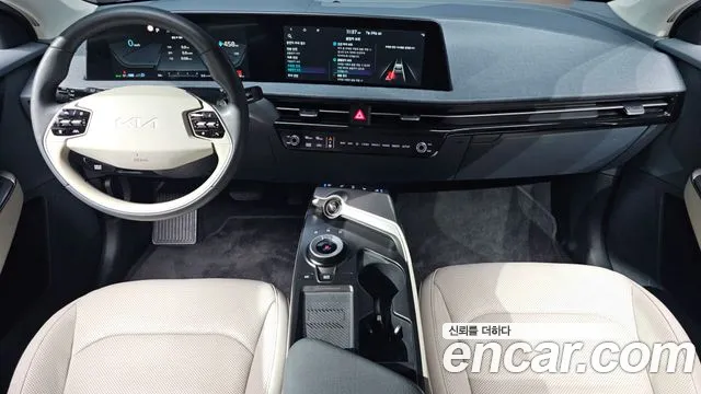 Kia EV6 2022 thumb 3