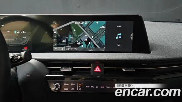 Kia EV6 2022 thumb 12