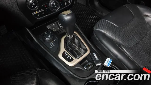Jeep Cherokee 2015 thumb 5