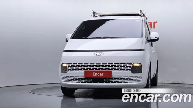 Hyundai Staria 2021 thumb 11