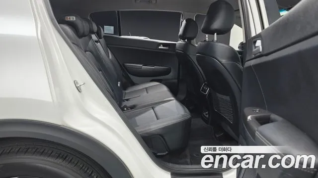 Kia Sportage 2018 thumb 4