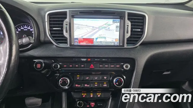 Kia Sportage 2018 thumb 9