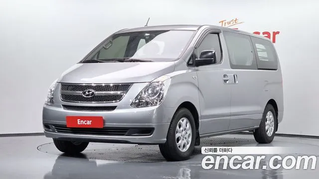 Hyundai Staria 2012 thumb 3