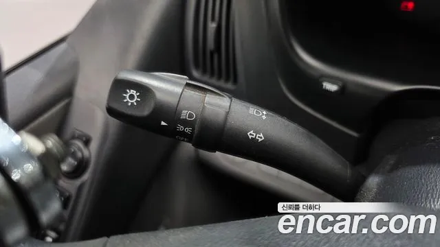 Hyundai Staria 2012 thumb 2