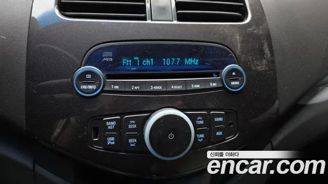 Chevrolet Spark 2011 thumb 7