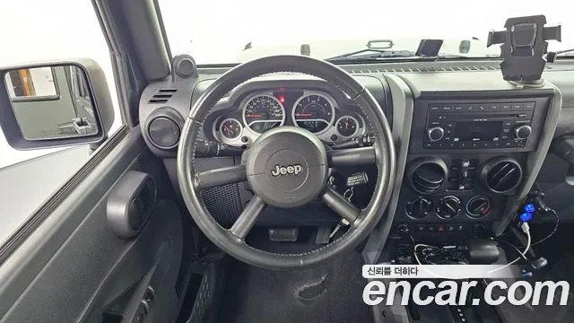 Jeep Wrangler 2010 thumb 9
