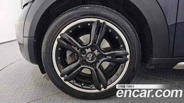Mini Countryman 2015 thumb 7
