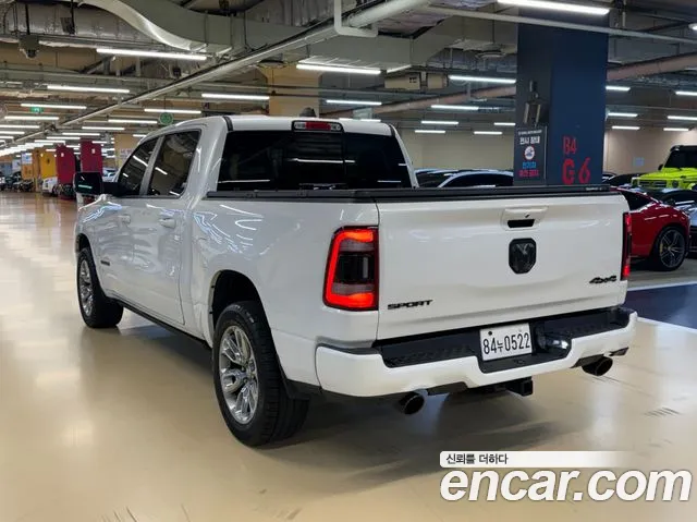 Dodge RAM 2019 thumb 10