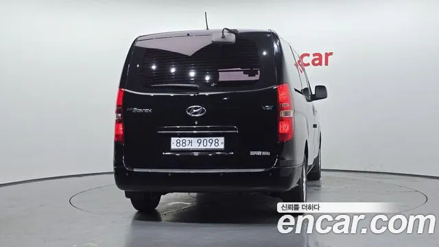 Hyundai Staria 2016 thumb 11