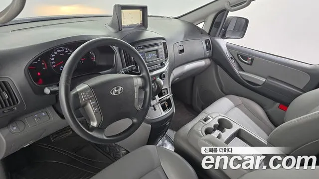 Hyundai Staria 2016 thumb 9