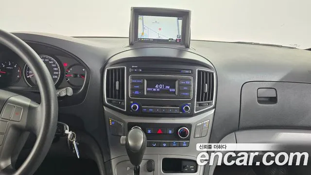 Hyundai Staria 2016 thumb 5