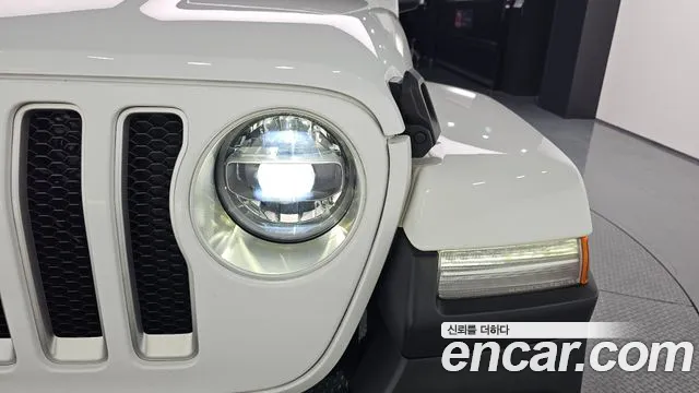 Jeep Wrangler 2021 thumb 3
