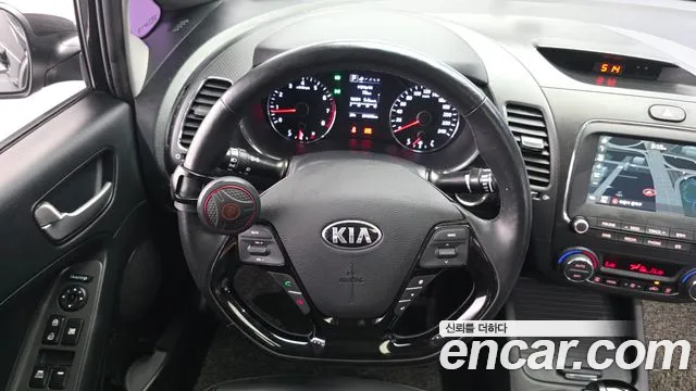 Kia K3 2016 thumb 6