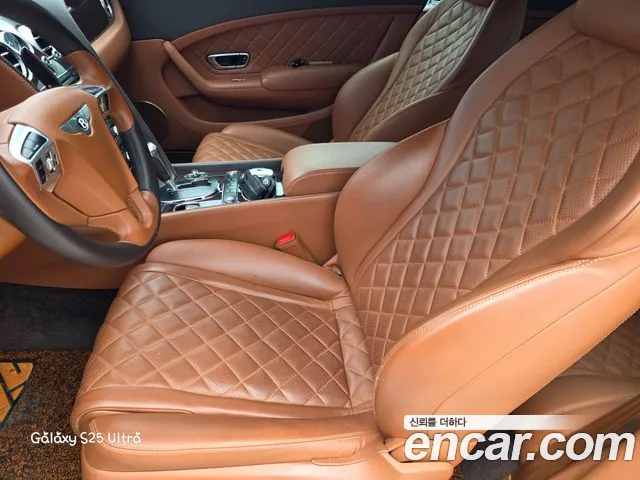 Bentley Continental 2016 thumb 2