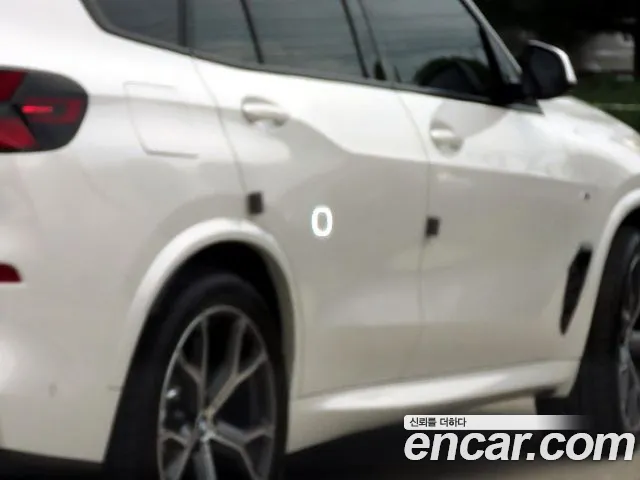 Volvo XC60 2025 thumb 3