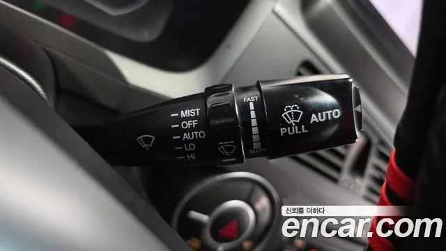 KGM Korando 2015 thumb 8