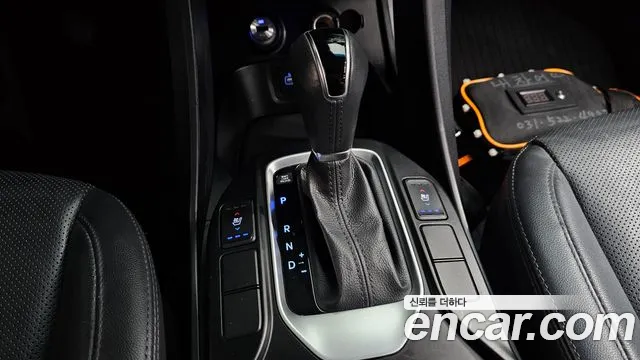 Hyundai Santafe 2015 thumb 8