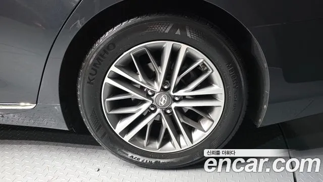 Hyundai Grandeur 2018 thumb 9