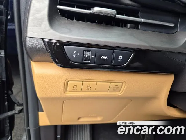 Kia Carnival 2022 thumb 5