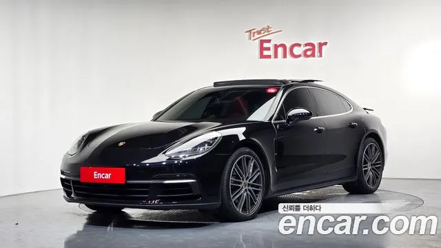 Porsche Panamera 2018 thumb 6