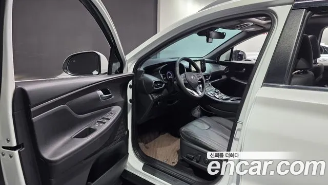 Hyundai Santa Fe 2023 thumb 6