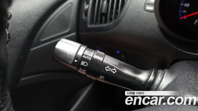 Hyundai Genesis 2009 thumb 9