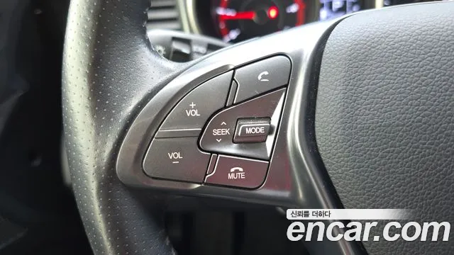 KGM TIBOLI 2018 thumb 6