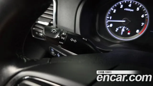 Hyundai Grandeur 2017 thumb 5