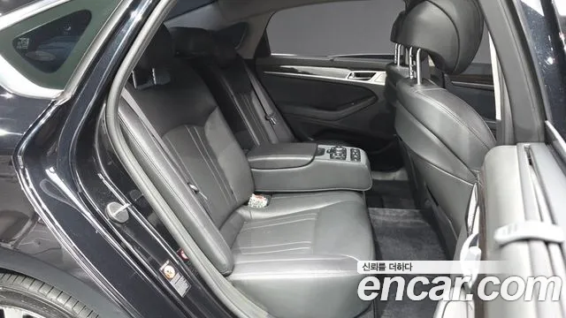 Genesis G80 2019 thumb 6
