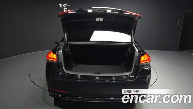 Genesis G80 2019 thumb 7