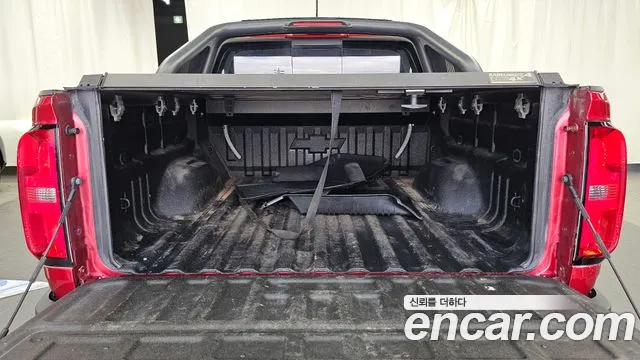 Chevrolet Colorado 2020 thumb 2