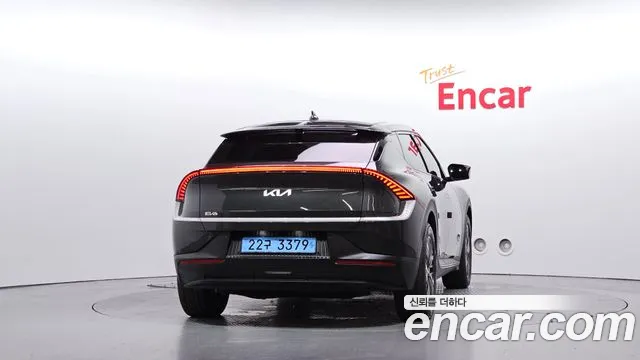 Kia EV6 2022 thumb 3