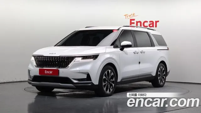 Kia Carnival 2021 thumb 3