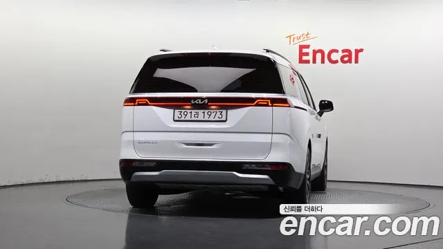Kia Carnival 2021 thumb 7