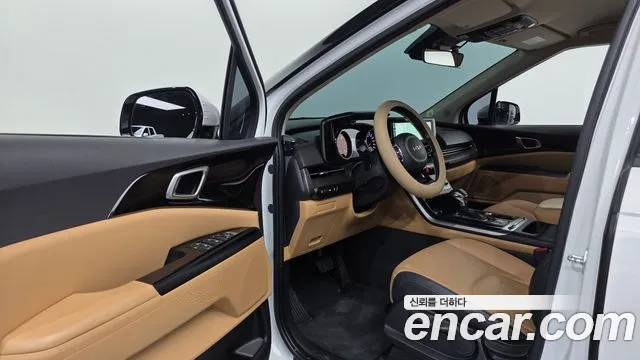 Kia Carnival 2021 thumb 6