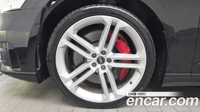 Audi S8 2021 thumb 5