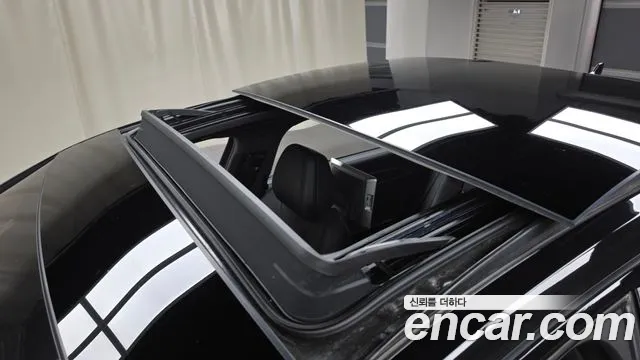 Audi S8 2021 thumb 6
