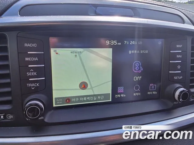 Kia Sorento 2018 thumb 12