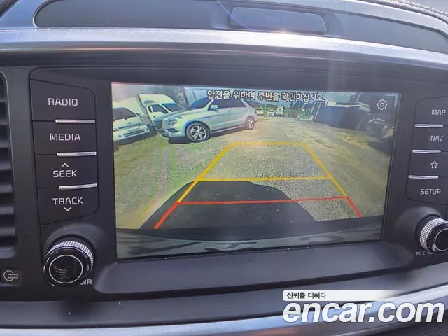 Kia Sorento 2018 thumb 2