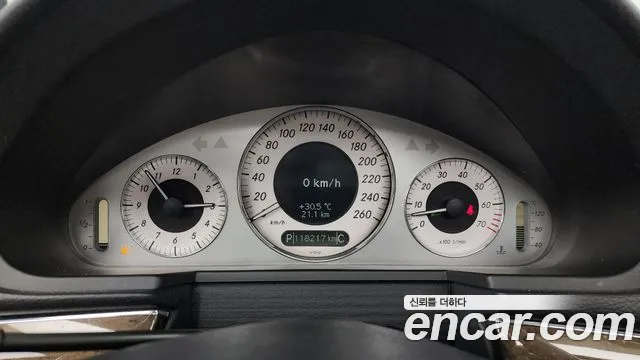 Mercedes-Benz E-Класс 2007 thumb 3