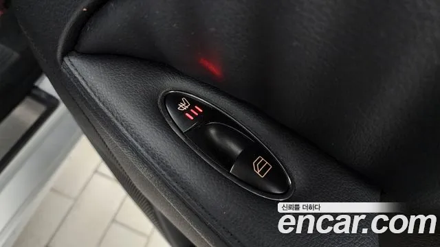 Mercedes-Benz E-Класс 2007 thumb 10